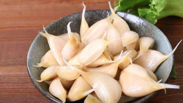 大蒜的腌制方法,糖醋蒜腌制方法