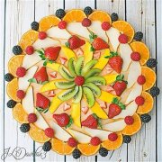 用于水果蛋糕上的水果拼盘,自己有蛋糕店的可以学起来