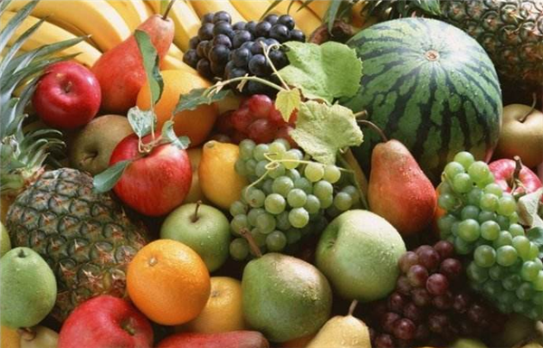 火龙果一天吃多少合适,一天最多吃两个火龙果