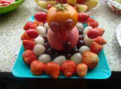 代替小蛋糕的生日水果拼盘,最后一款堪称精致蛋糕