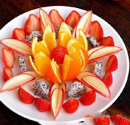 五种荷花水果拼盘大全大图,美好的荷花水果拼盘名称寓意