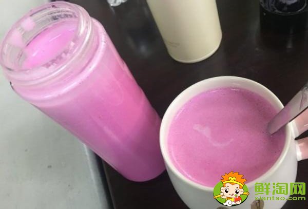 火龙果汁的功效与作用及禁忌,酸牛奶雪香蕉火龙果汁的功效与作用