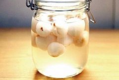 荔枝酒变红是坏了吗,荔枝酒浑浊是什么原因