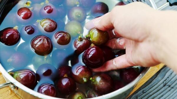 吃葡萄能减肥吗,晚上吃葡萄会胖吗