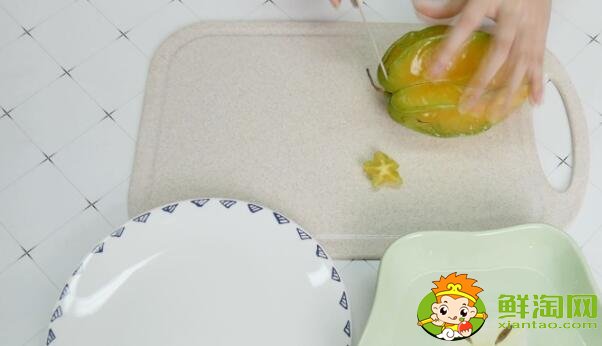 杨桃怎么吃要剥皮吗,杨桃怎么削皮图解