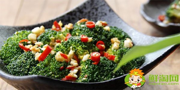 西兰花怎么凉拌最好吃,一盘凉拌西兰花的热量