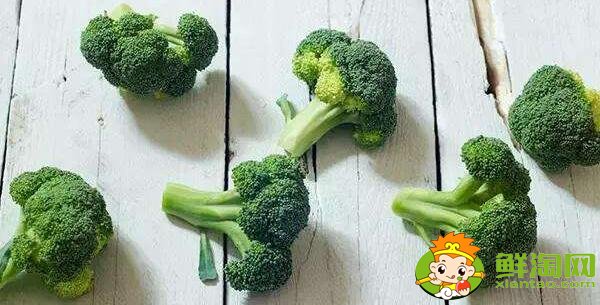 绿色的西兰花变黄了还能吃吗,西兰花放冰箱变黄了还能吃吗