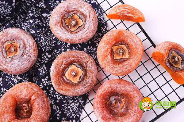 柿饼不能和什么一起吃,什么人不适合吃柿饼